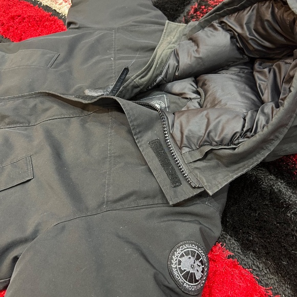 XL black Canada Goose parka - Picture 6 of 7